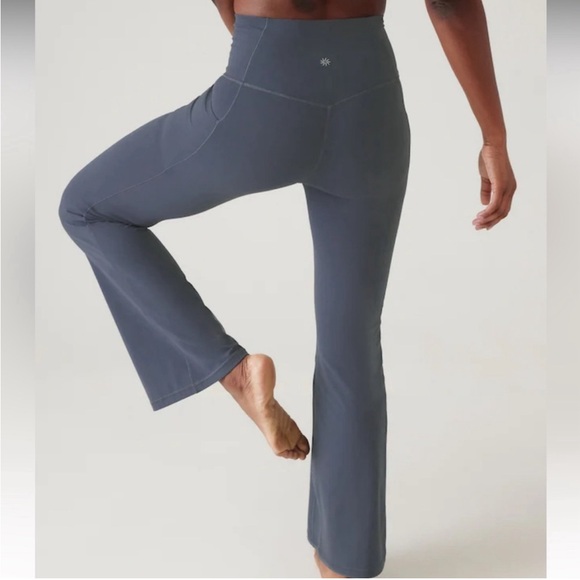 Athleta salutation stash high rise flare pants size small granite blue - Picture 1 of 5